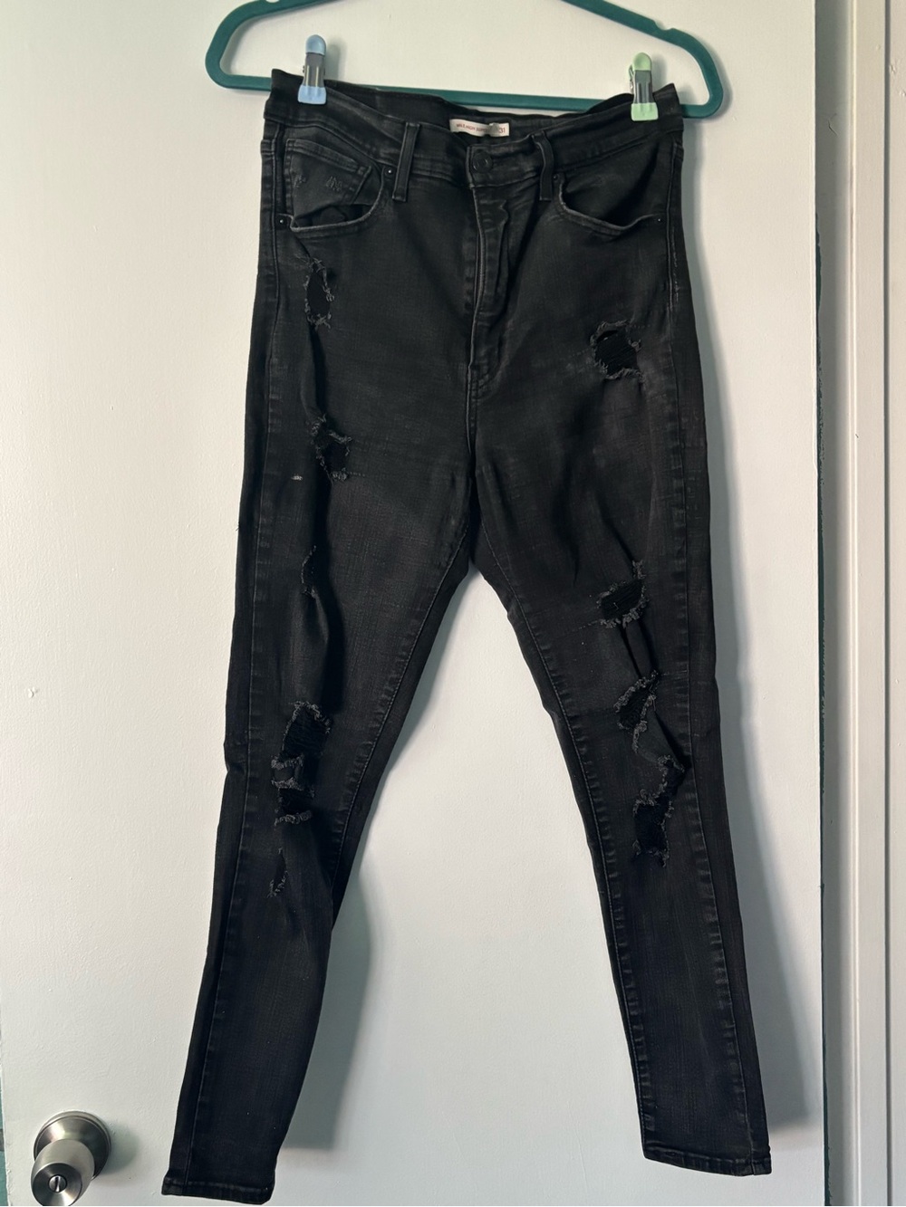 Levi’s Mile High Super Skinny Women’s Black Distressed Jeans - High Rise